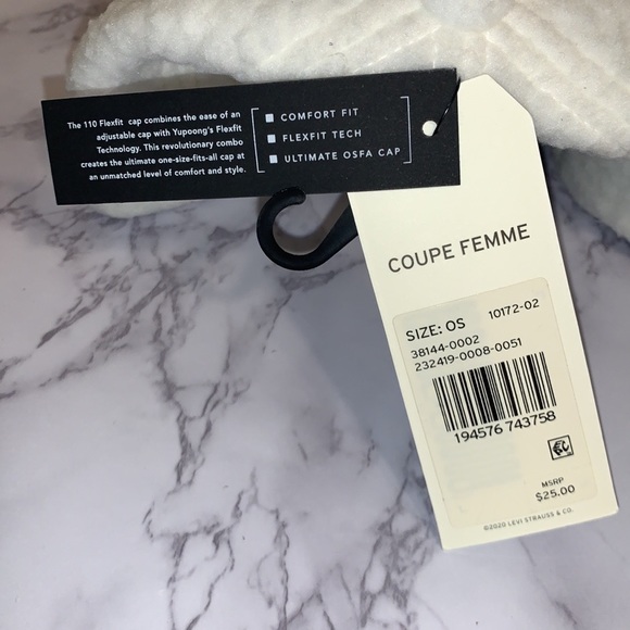 Levi’s fuzzy sherpa baseball hat - Picture 6 of 8